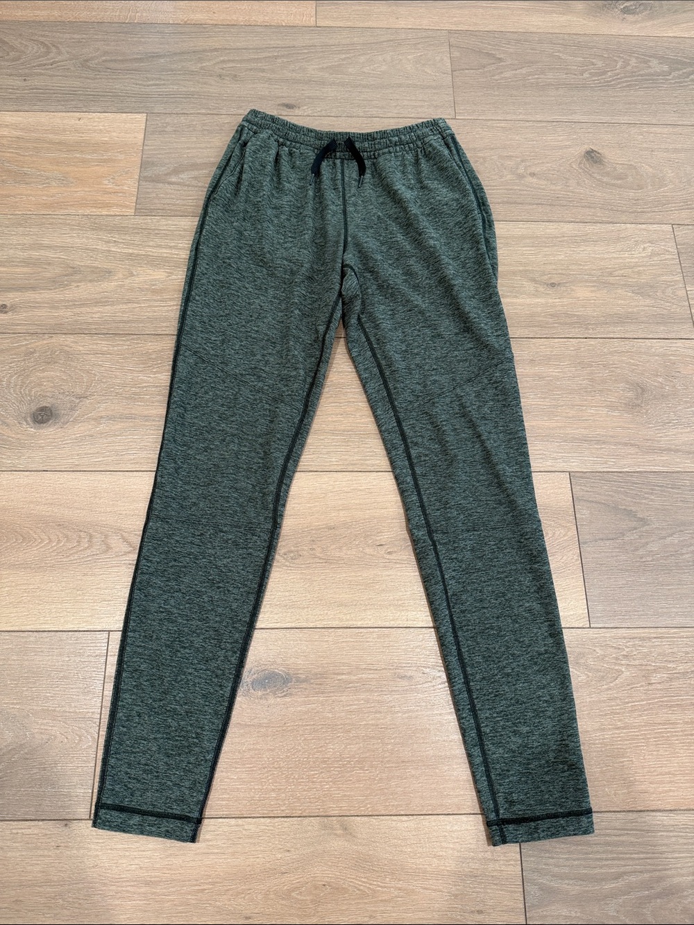 OUTDOOR VOICES Hunter Green All Day CloudKnit Active Lounge Gym Joggers Size XS - Picture 2 of 6